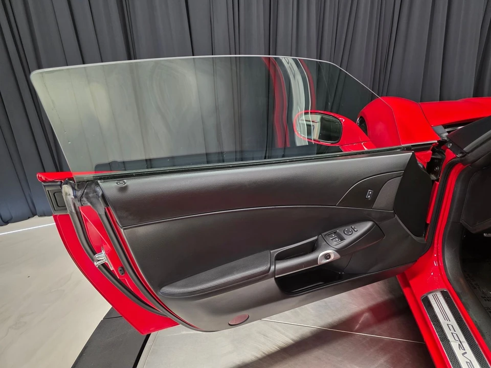 2012 Chevrolet Corvette C6 - Image 15 of 21