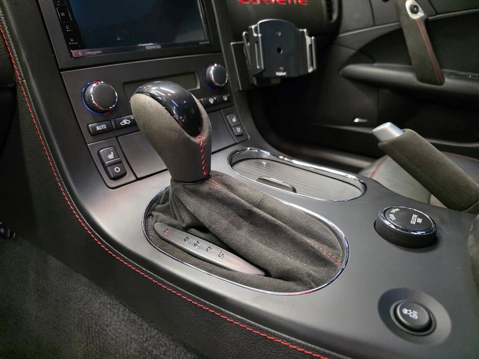 2012 Chevrolet Corvette C6 - Image 28 of 31