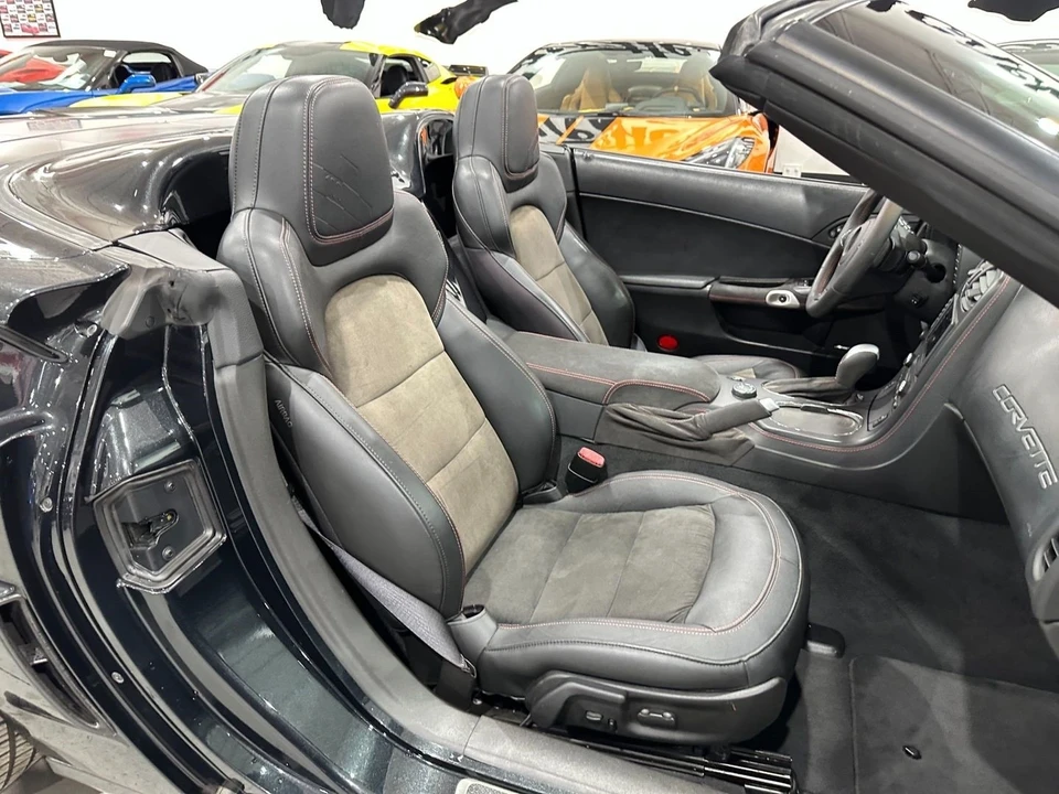 2012 Chevrolet Corvette C6 - Image 19 of 21