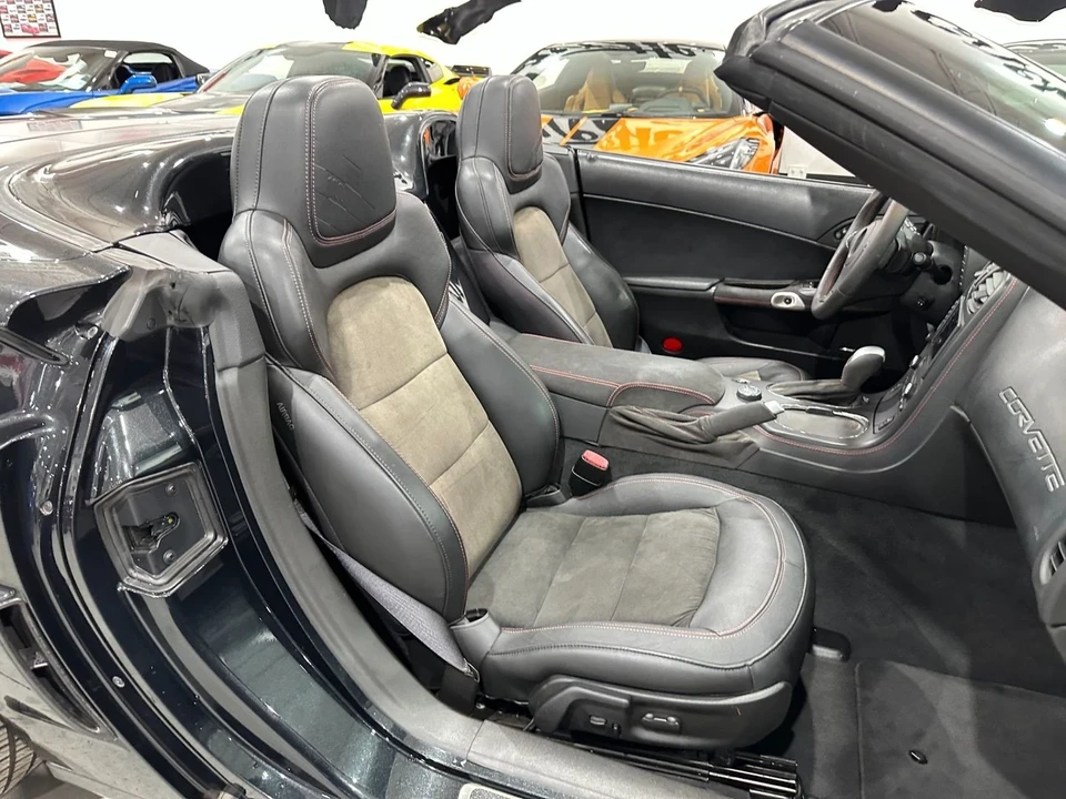 2012 Chevrolet Corvette C6 - Image 18 of 20