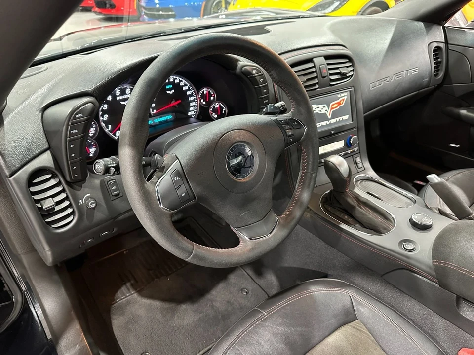 2012 Chevrolet Corvette C6 - Image 11 of 20
