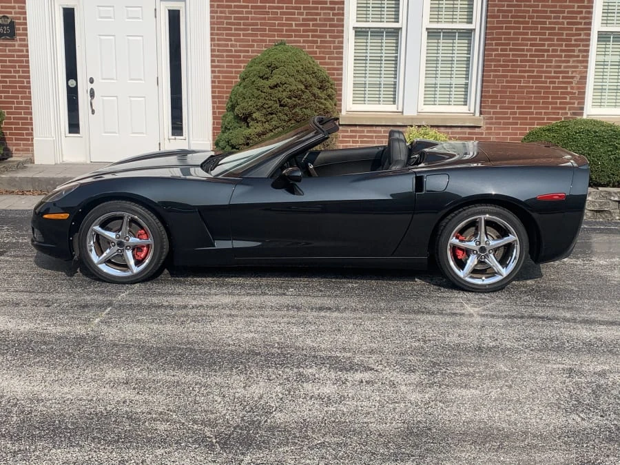 2012 Chevrolet Corvette C6 - Image 2 of 10
