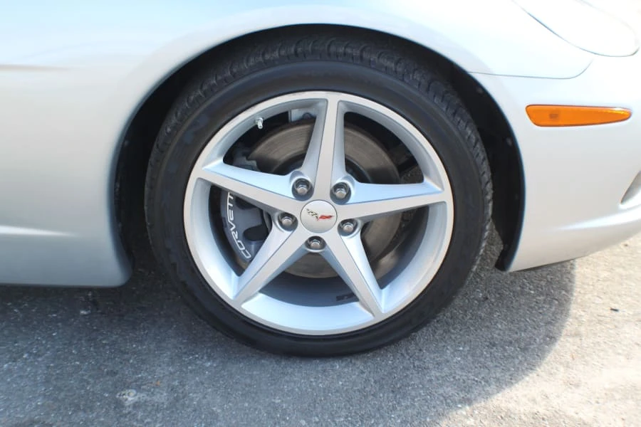 2012 Chevrolet Corvette C6 - Image 6 of 8