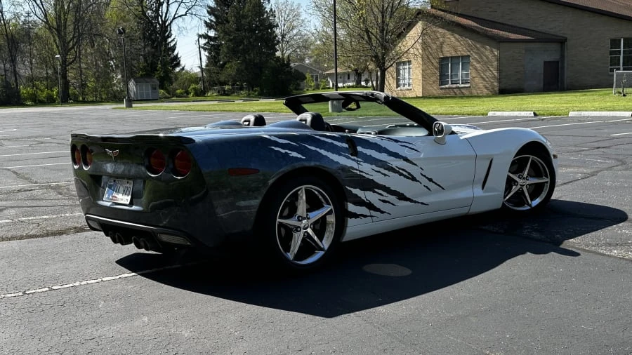 2012 Chevrolet Corvette C6 - Image 2 of 11