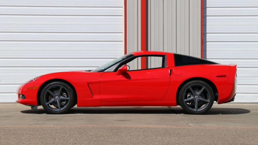 2012 Chevrolet Corvette C6 - Image 2 of 12