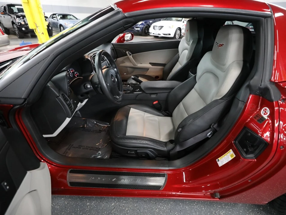 2012 Chevrolet Corvette C6 - Image 26 of 31