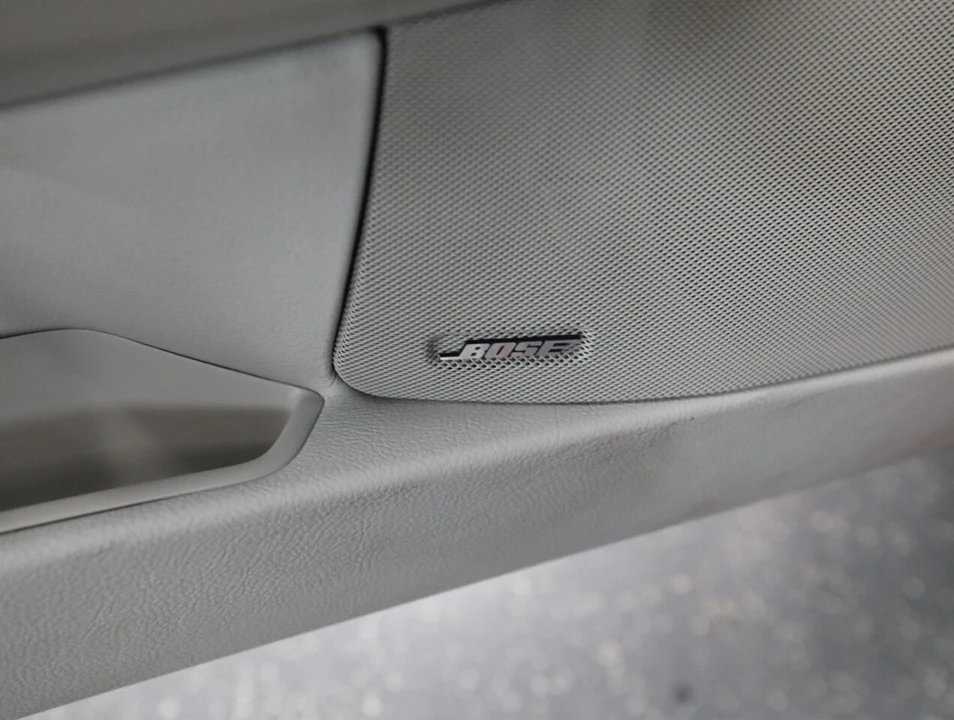 2012 Chevrolet Corvette C6 - Image 24 of 31
