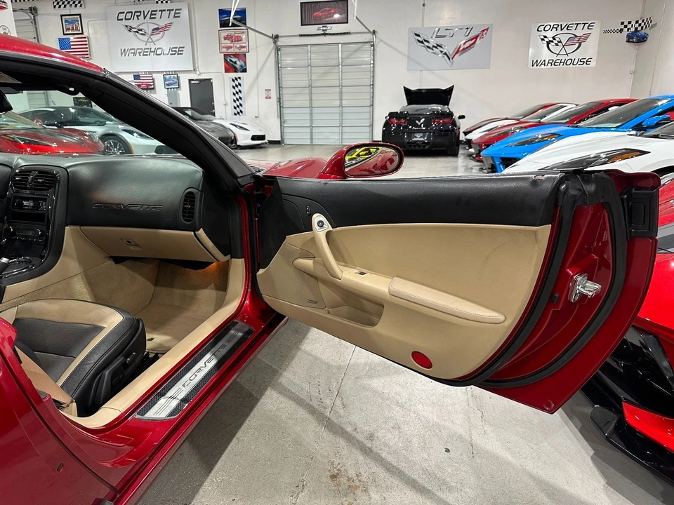 2012 Chevrolet Corvette C6 - Image 16 of 21