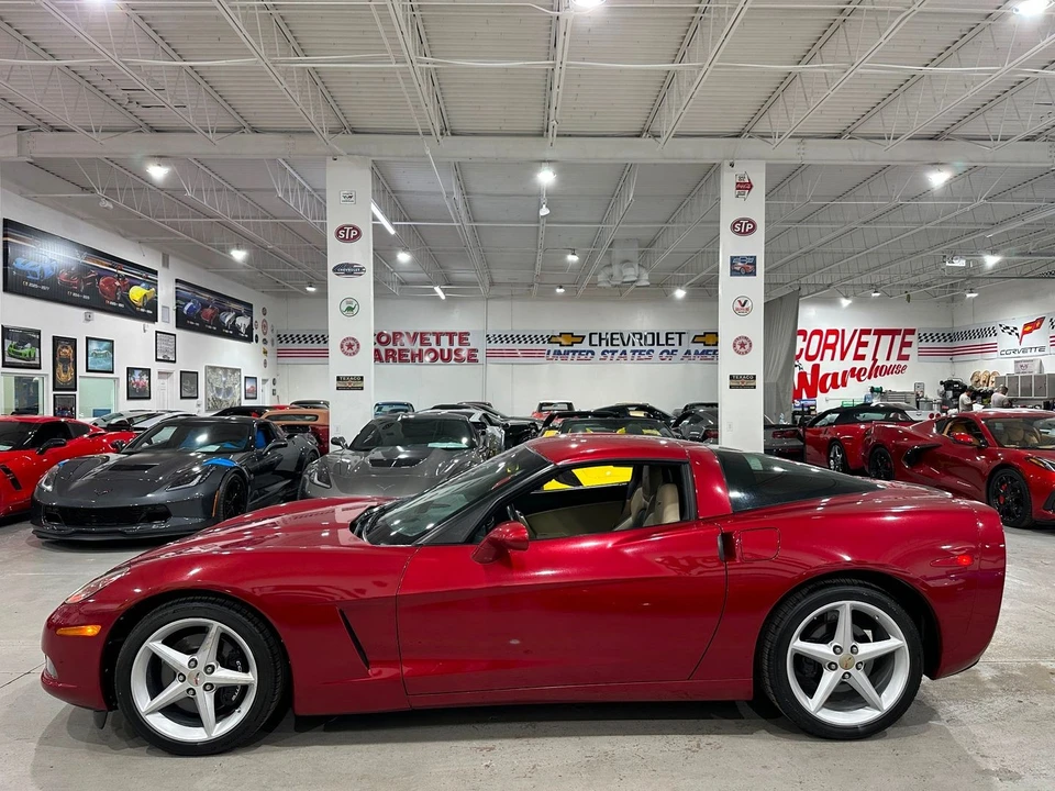 2012 Chevrolet Corvette C6 - Image 2 of 21