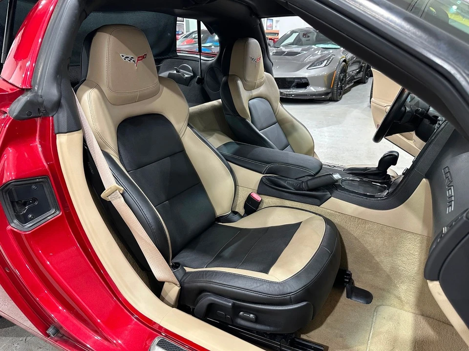 2012 Chevrolet Corvette C6 - Image 18 of 21