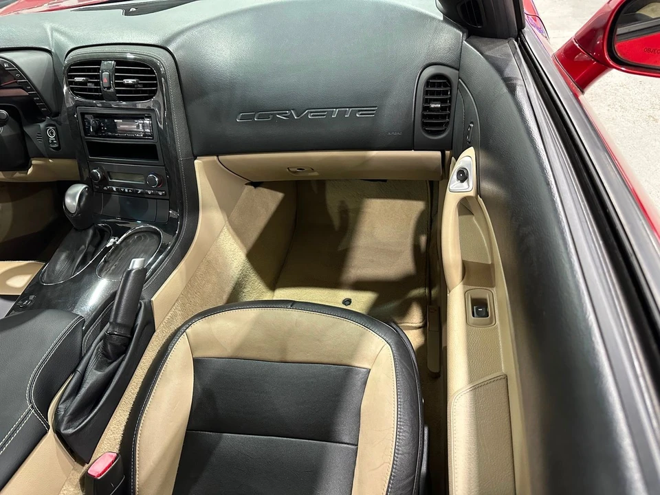 2012 Chevrolet Corvette C6 - Image 14 of 21