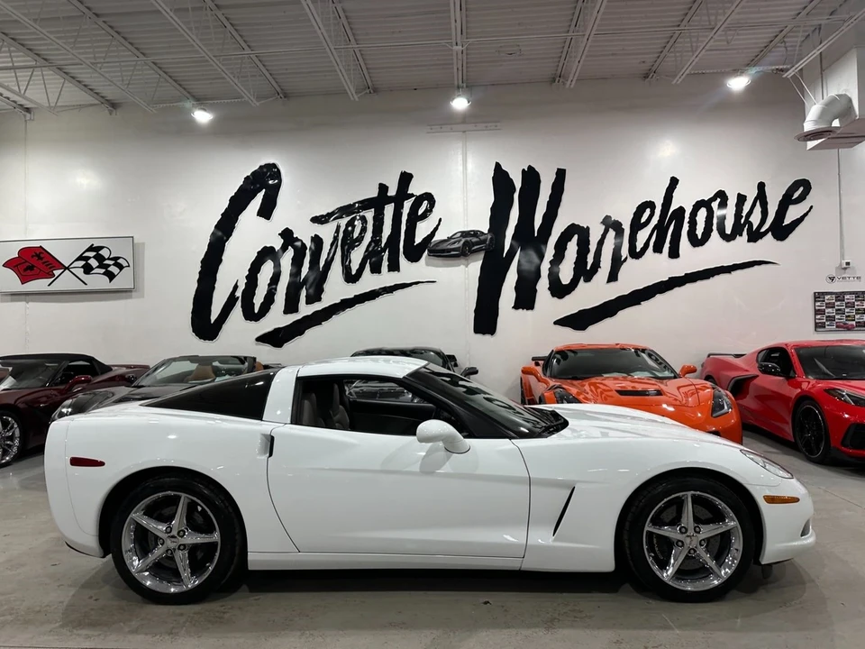 2012 Chevrolet Corvette C6 - Image 10 of 21