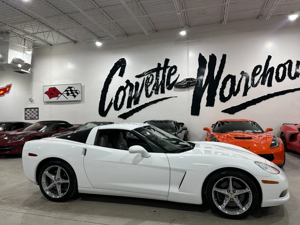 2012 Chevrolet Corvette C6 - Image 11 of 21
