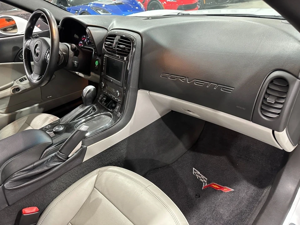 2012 Chevrolet Corvette C6 - Image 10 of 11
