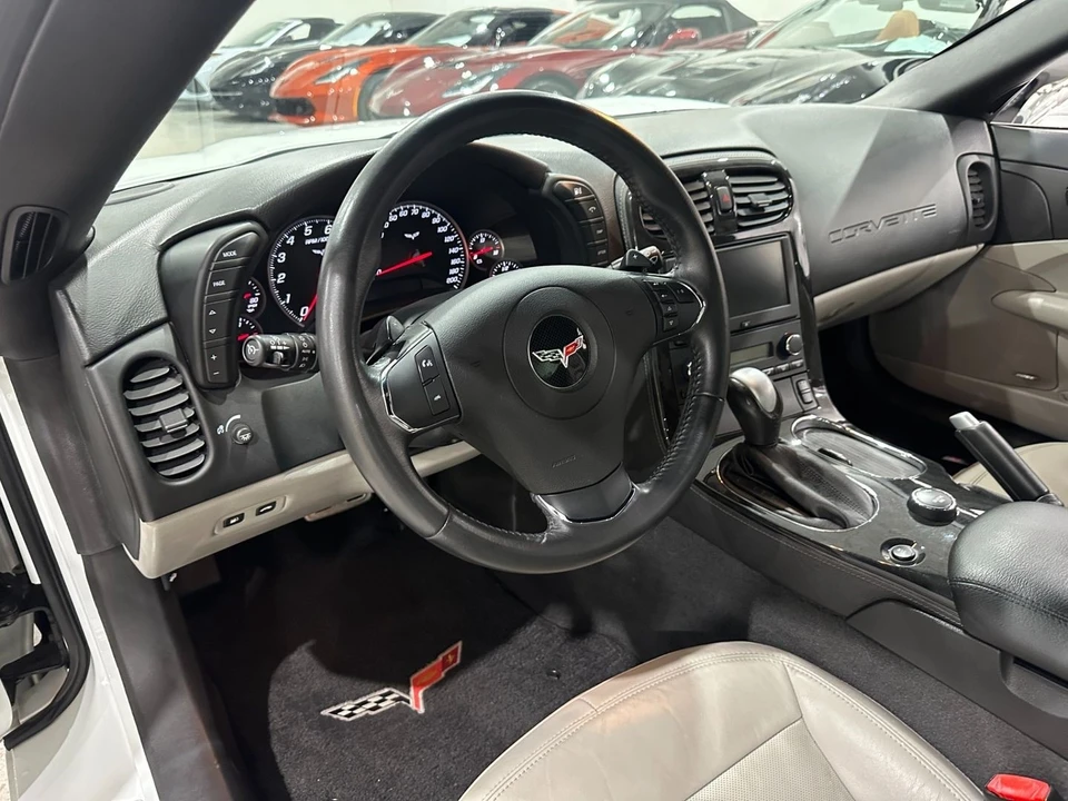 2012 Chevrolet Corvette C6 - Image 12 of 21