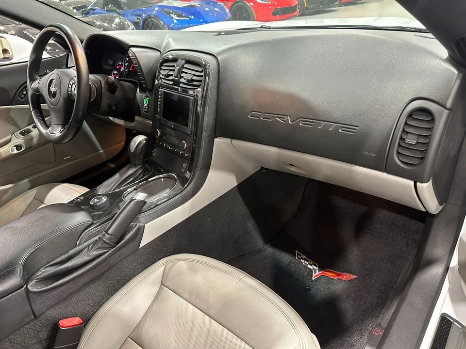 2012 Chevrolet Corvette C6 - Image 14 of 21