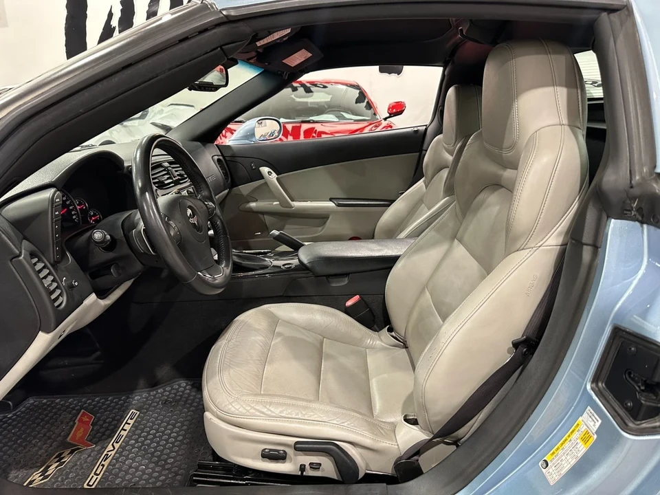 2012 Chevrolet Corvette C6 - Image 17 of 20
