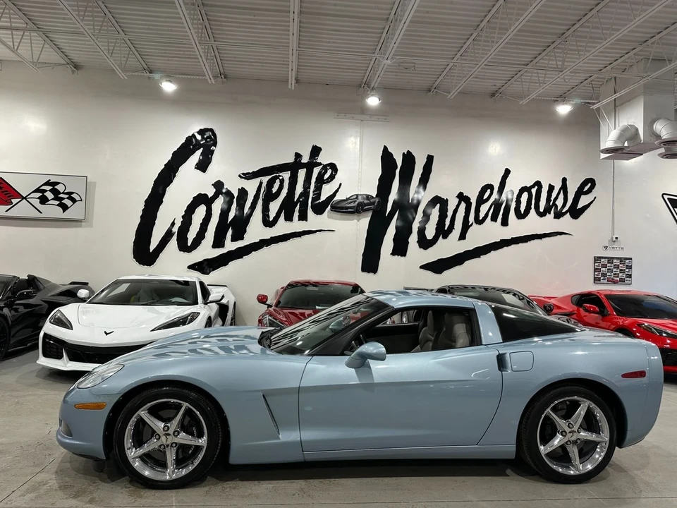 2012 Chevrolet Corvette C6 - Image 2 of 12