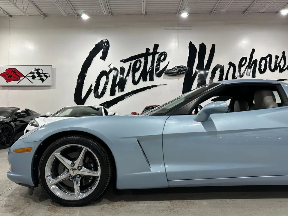 2012 Chevrolet Corvette C6 - Image 6 of 12