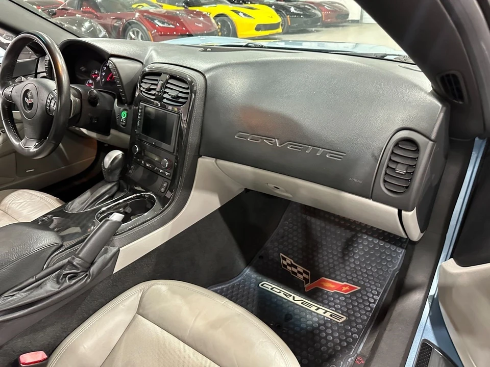 2012 Chevrolet Corvette C6 - Image 15 of 21