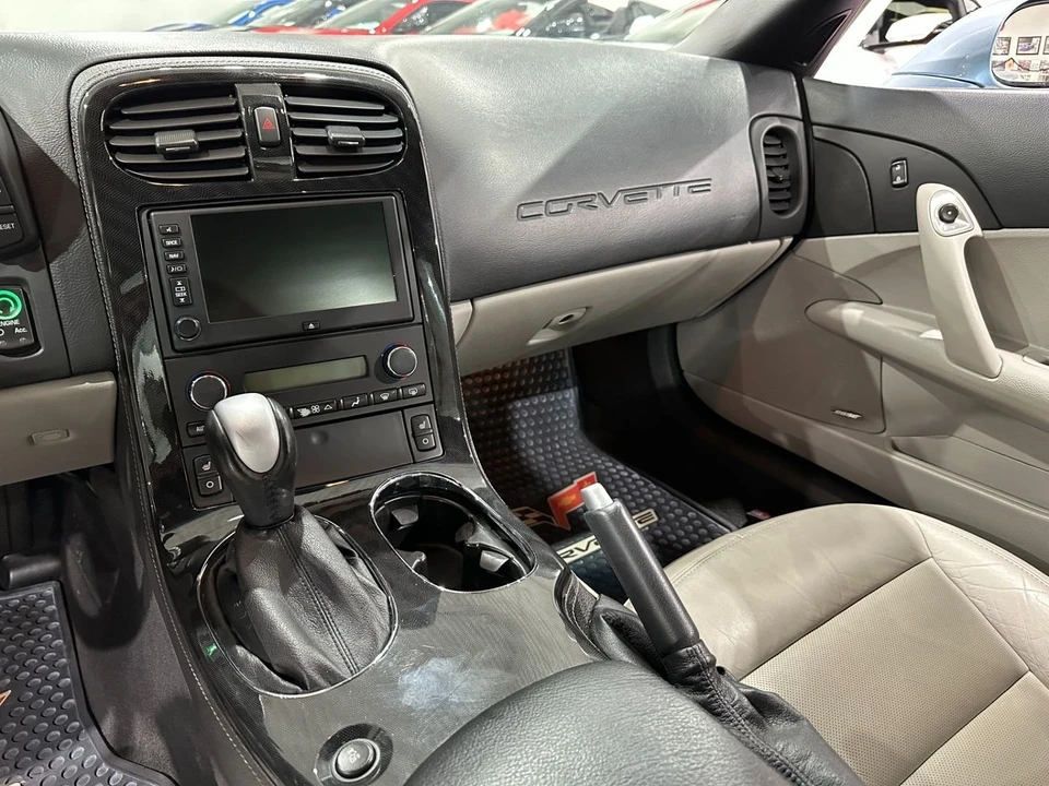 2012 Chevrolet Corvette C6 - Image 17 of 21