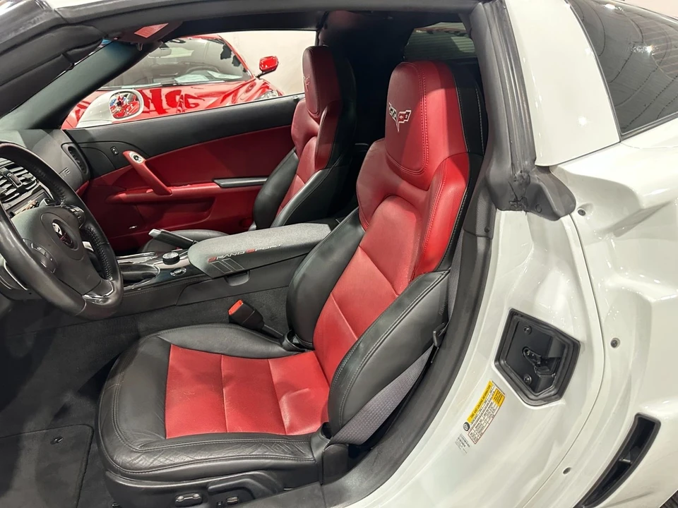 2012 Chevrolet Corvette C6 - Image 13 of 21