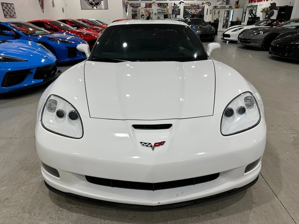 2012 Chevrolet Corvette C6 - Image 8 of 11