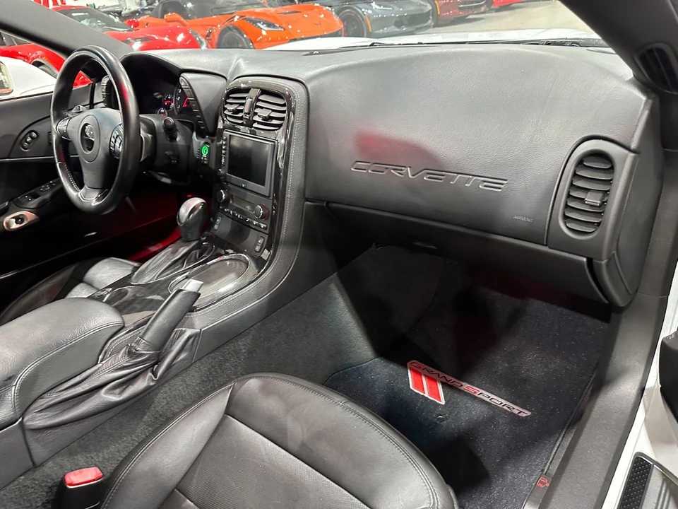 2012 Chevrolet Corvette C6 - Image 15 of 21