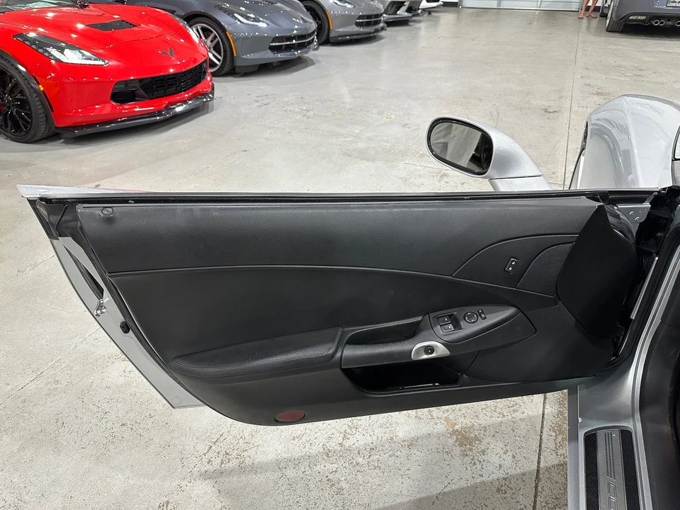 2012 Chevrolet Corvette C6 - Image 15 of 31