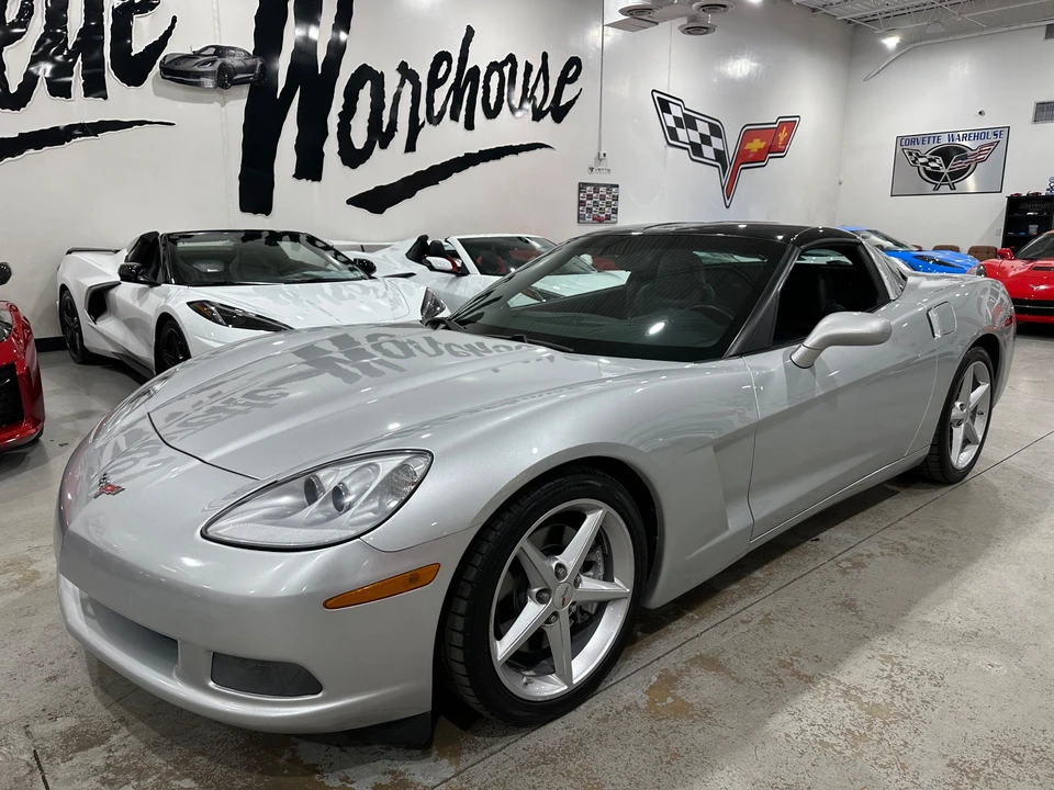 2012 Chevrolet Corvette C6 - Image 24 of 31