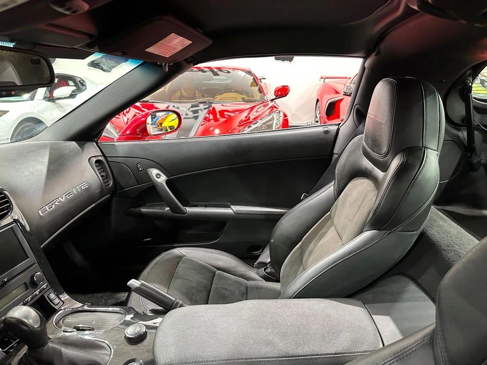2012 Chevrolet Corvette C6 Grand Sport - Image 14 of 21
