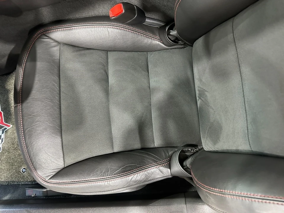 2012 Chevrolet Corvette C6 - Image 20 of 21