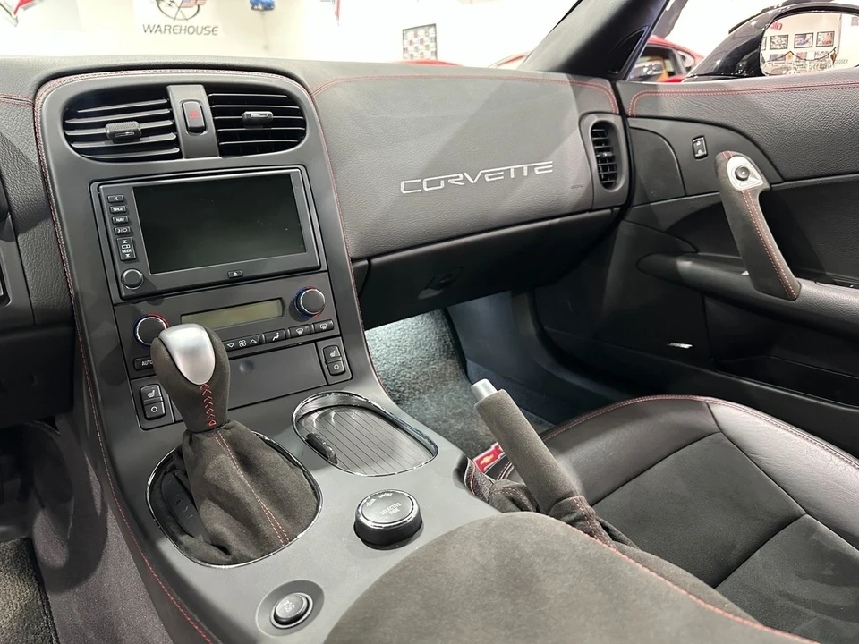 2012 Chevrolet Corvette C6 - Image 17 of 21