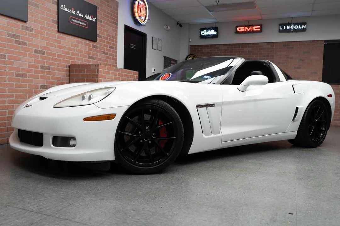 2012 Chevrolet Corvette C6 - Image 8 of 12