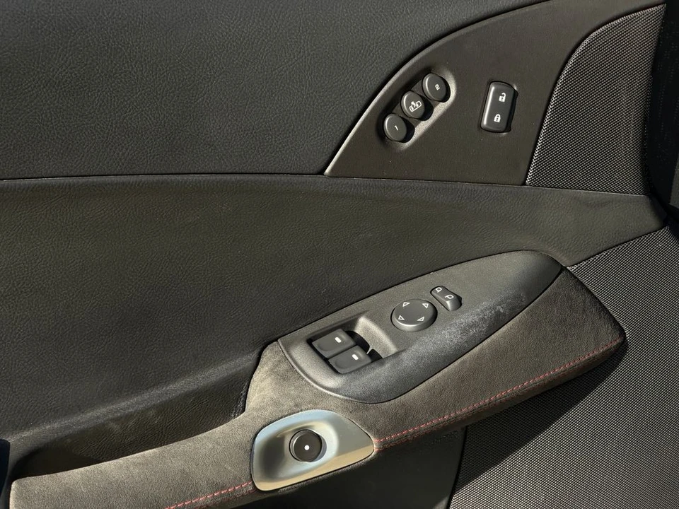 2012 Chevrolet Corvette C6 - Image 16 of 21