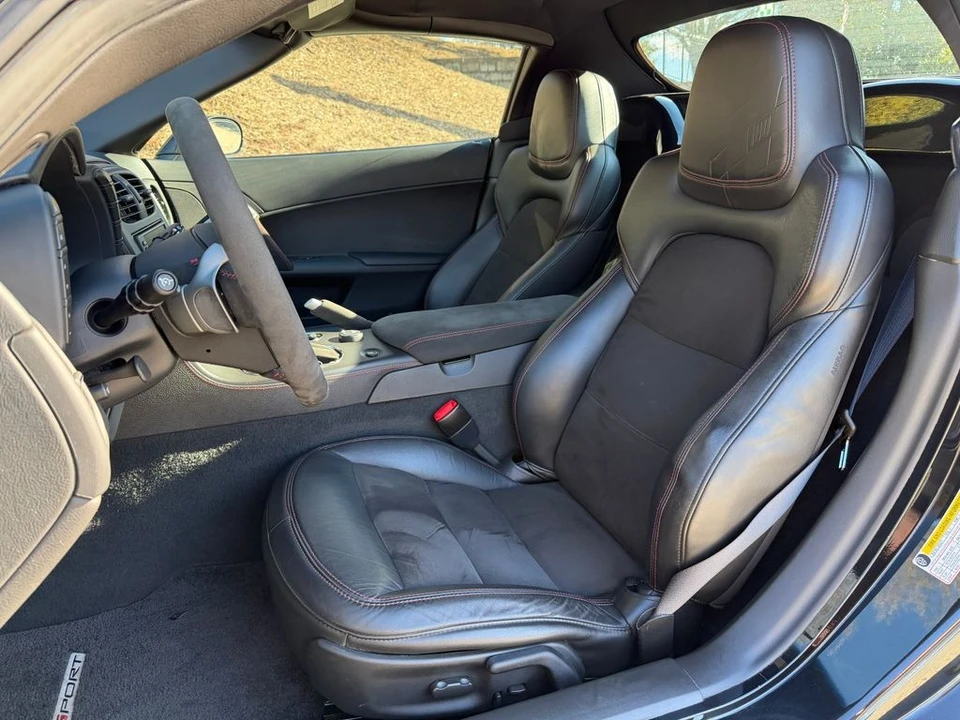 2012 Chevrolet Corvette C6 - Image 18 of 21