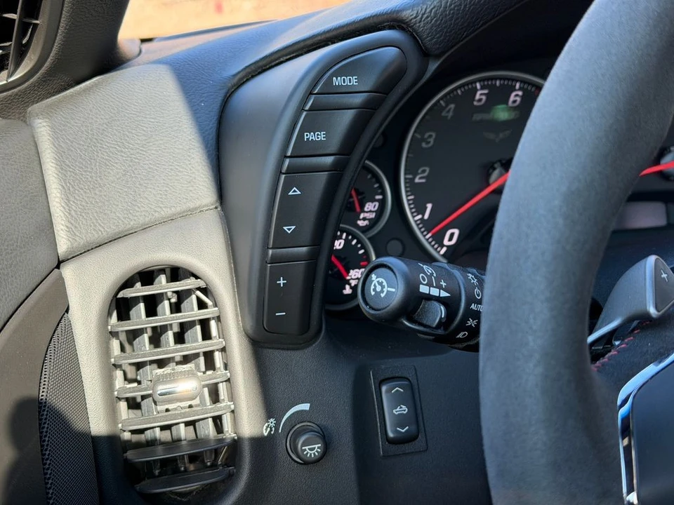 2012 Chevrolet Corvette C6 - Image 20 of 21