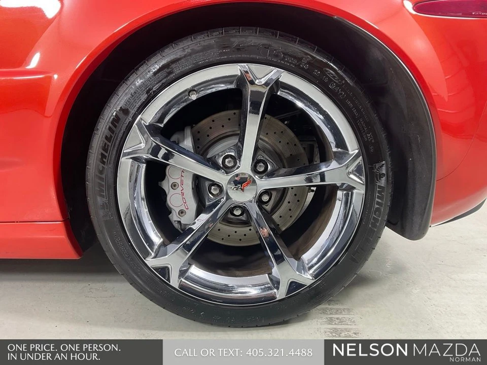 2012 Chevrolet Corvette C6 Grand Sport - Image 10 of 31