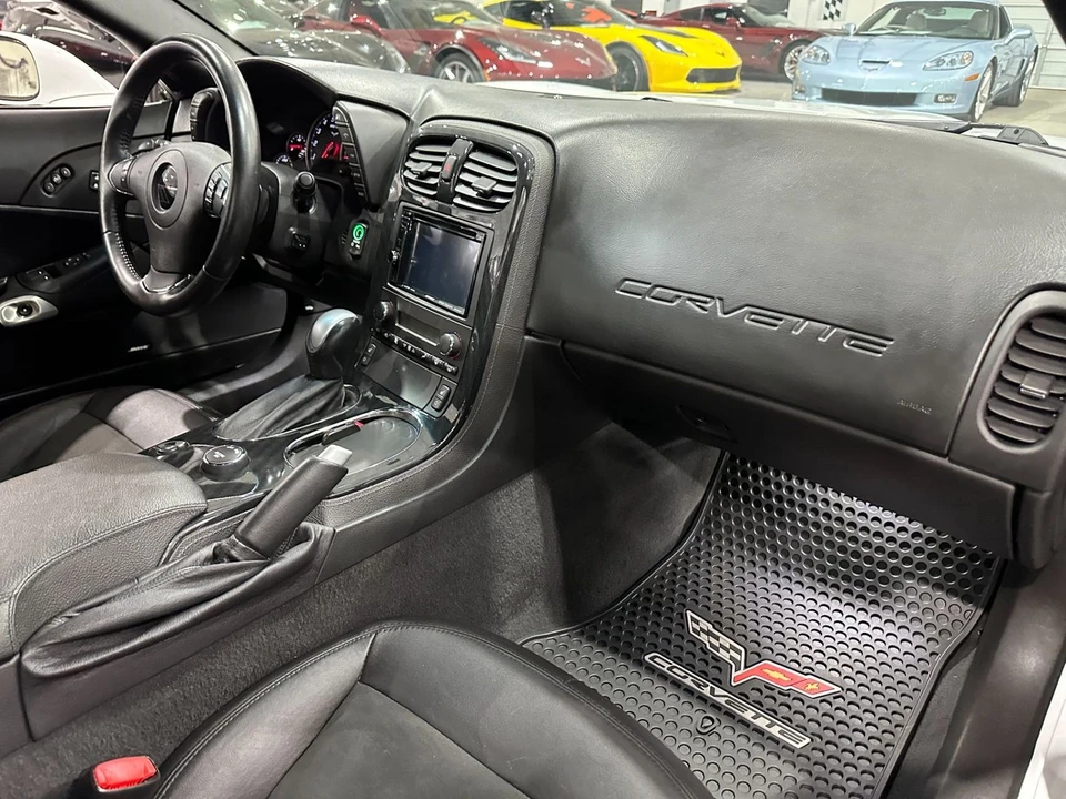 2012 Chevrolet Corvette C6 - Image 15 of 21