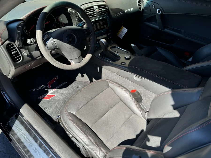 2012 Chevrolet Corvette C6 - Image 6 of 11