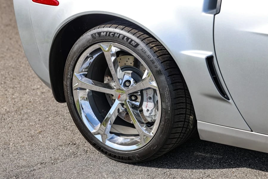 2012 Chevrolet Corvette C6 - Image 19 of 31