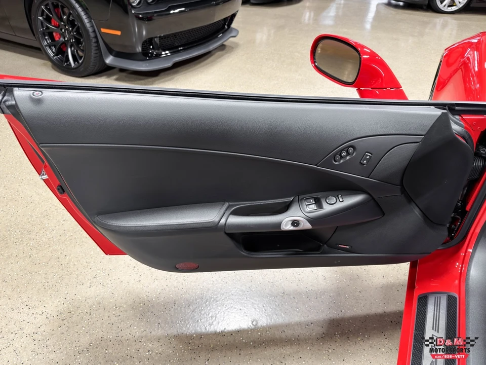 2012 Chevrolet Corvette C6 - Image 26 of 31