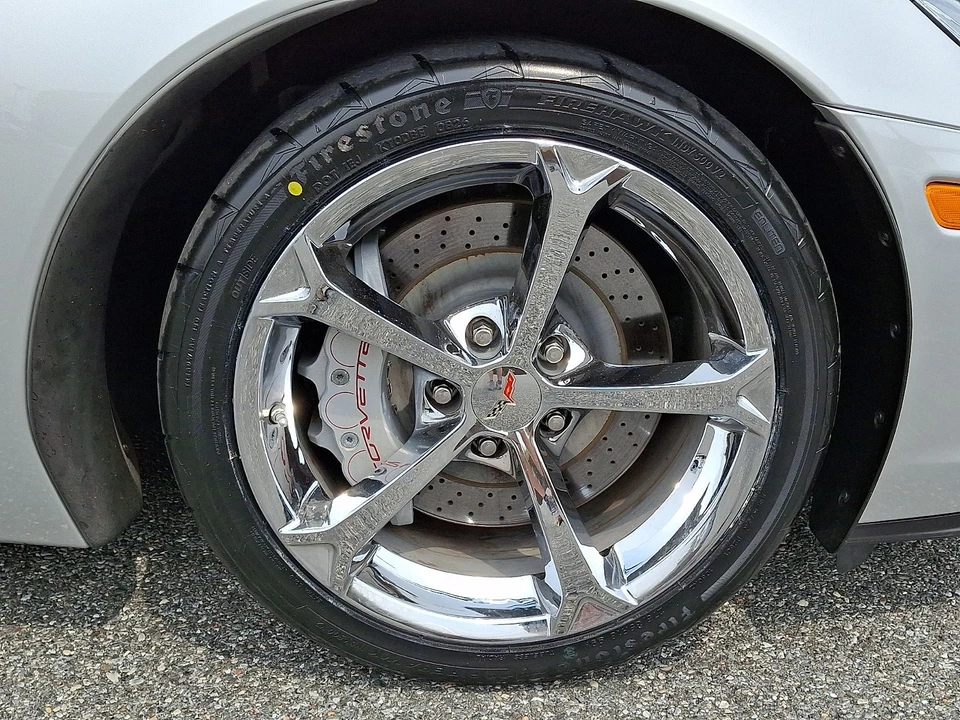 2012 Chevrolet Corvette C6 Grand Sport - Image 13 of 31