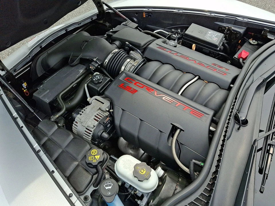 2012 Chevrolet Corvette C6 Grand Sport - Image 24 of 31