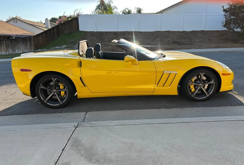 2012 Chevrolet Corvette C6 - Image 2 of 11