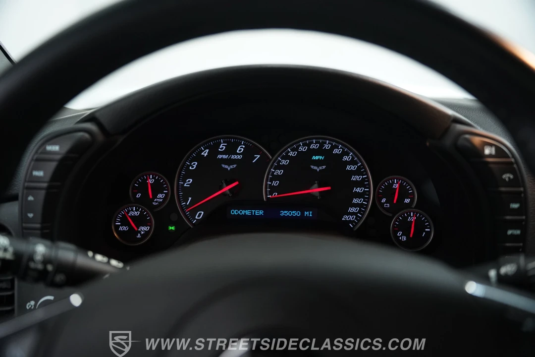 2012 Chevrolet Corvette C6 Grand Sport - Image 24 of 30