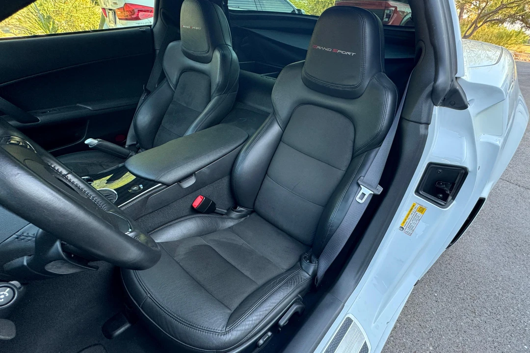 2012 Chevrolet Corvette C6 - Image 23 of 31
