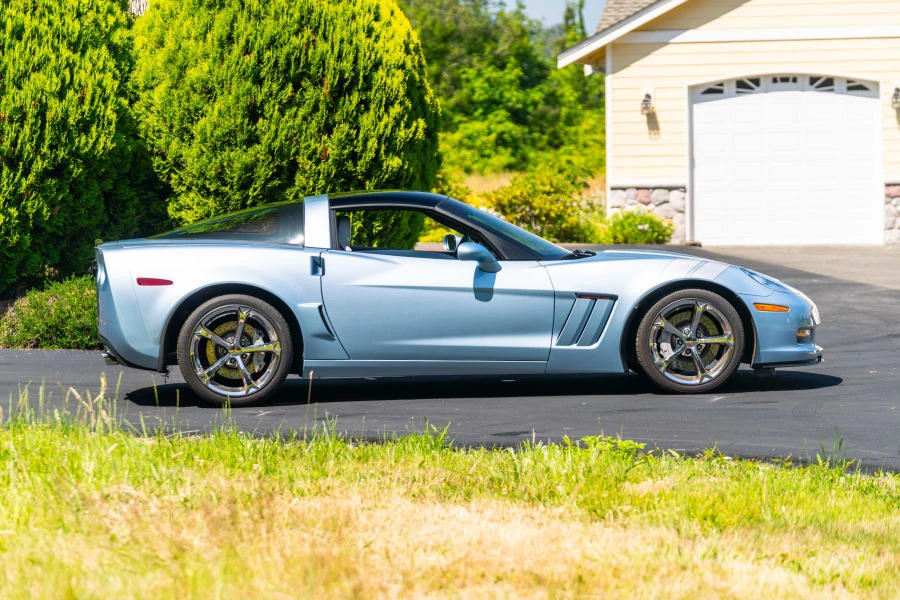 2012 Chevrolet Corvette C6 - Image 2 of 25