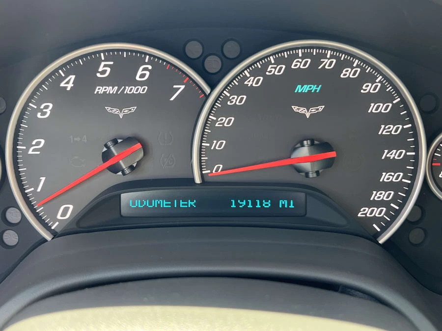 2012 Chevrolet Corvette C6 - Image 7 of 11