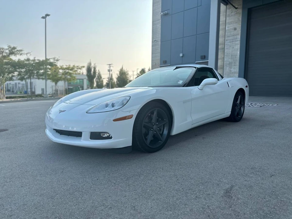 2012 Chevrolet Corvette C6 - Image 16 of 16